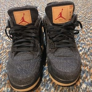 Jordan 4 levis